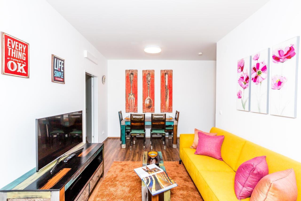 וינה Simtown Suite Apartments מראה חיצוני תמונה